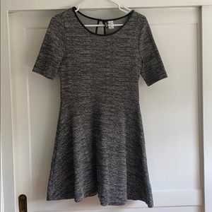 Divided H&M black & white dress